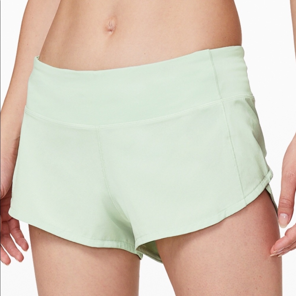Lululemon Speed up short- high rise, 2.5”